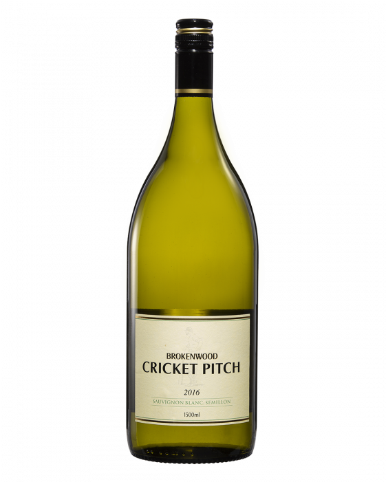 Brokenwood Cricket Pitch Wine Bottle2016 PNG with transparent background