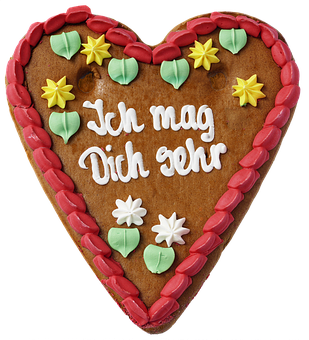 Decorated Gingerbread Heartwith Message PNG with transparent background
