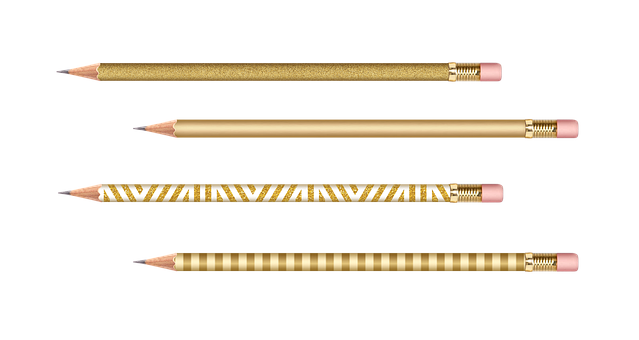 Designer Golden Pencils Set PNG image with a transparent background, free high-resolution download