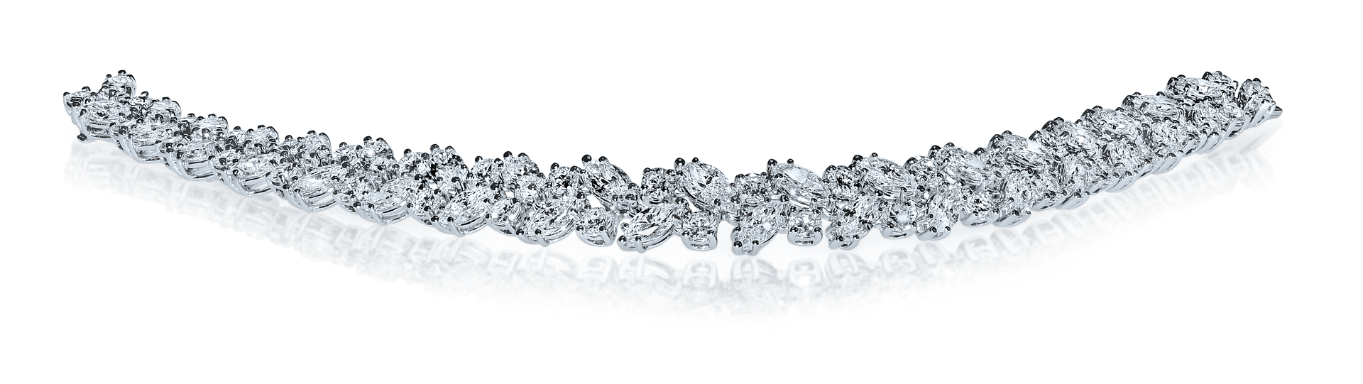 Elegant Diamond Bracelet Design PNG with transparent background