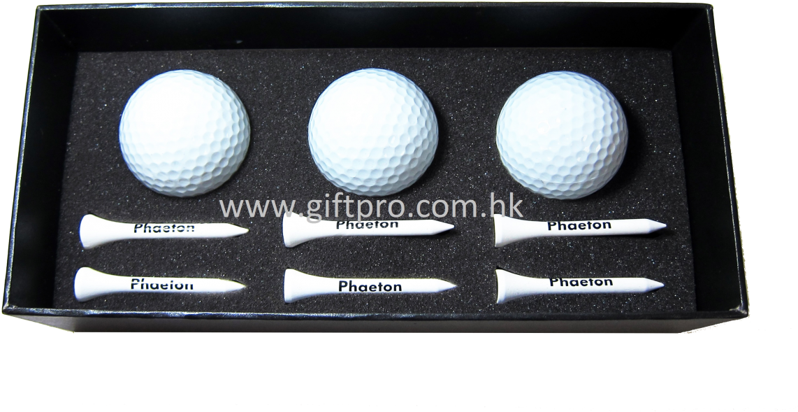Golf Ballsand Tees Setin Box PNG with transparent background
