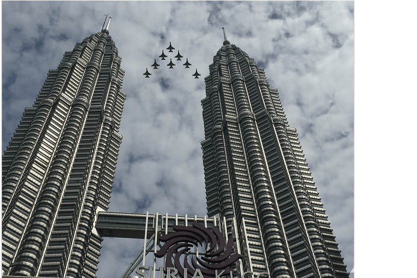 Petronas_ Towers_with_ Flying_ Jets