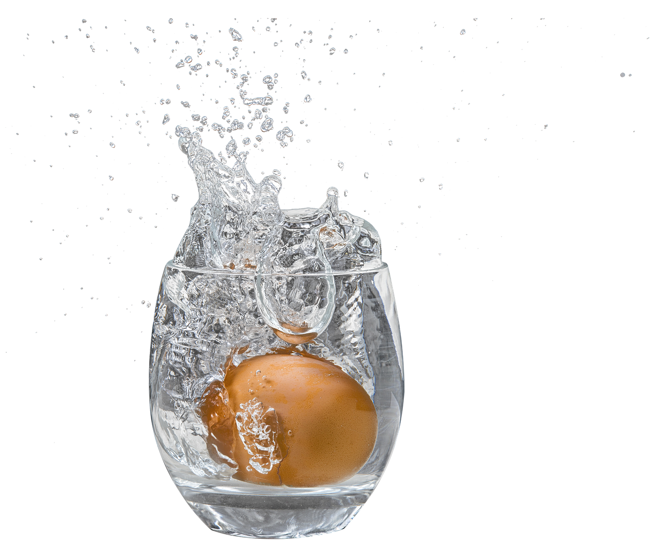 Splashin Glasswith Egg Dynamic Water Motion