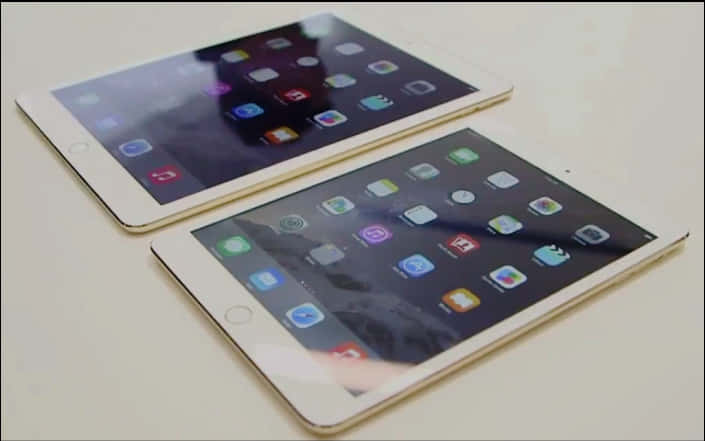 Twoi Pads Comparison PNG with transparent background