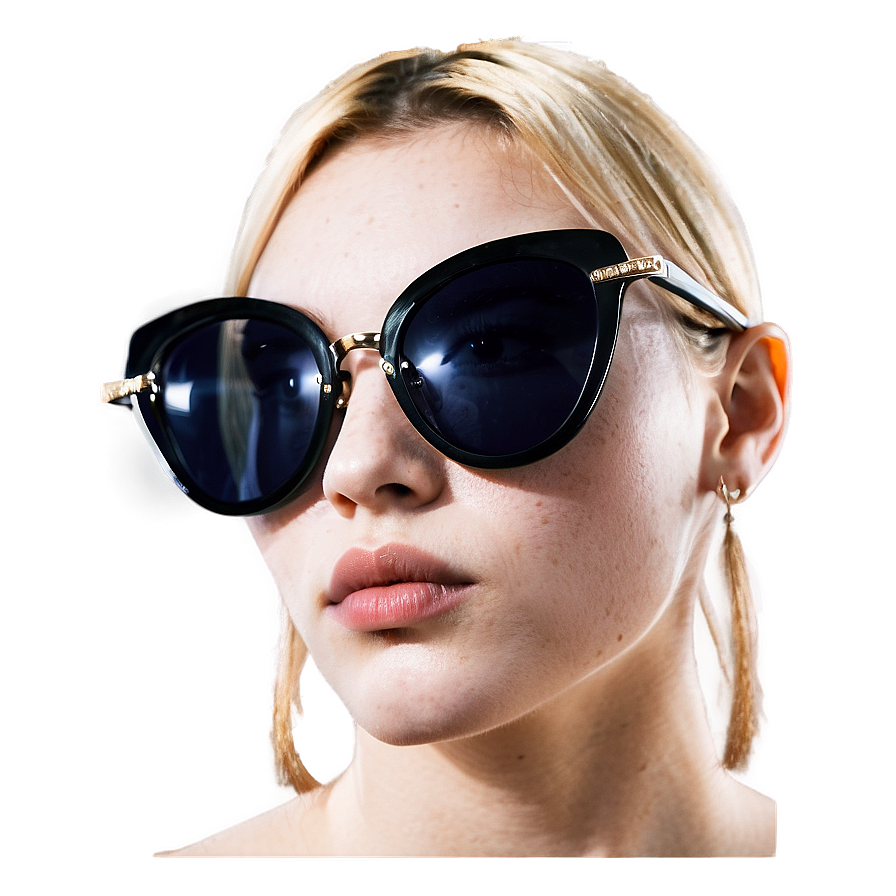 Bella With Sunglasses Png 76 PNG Image