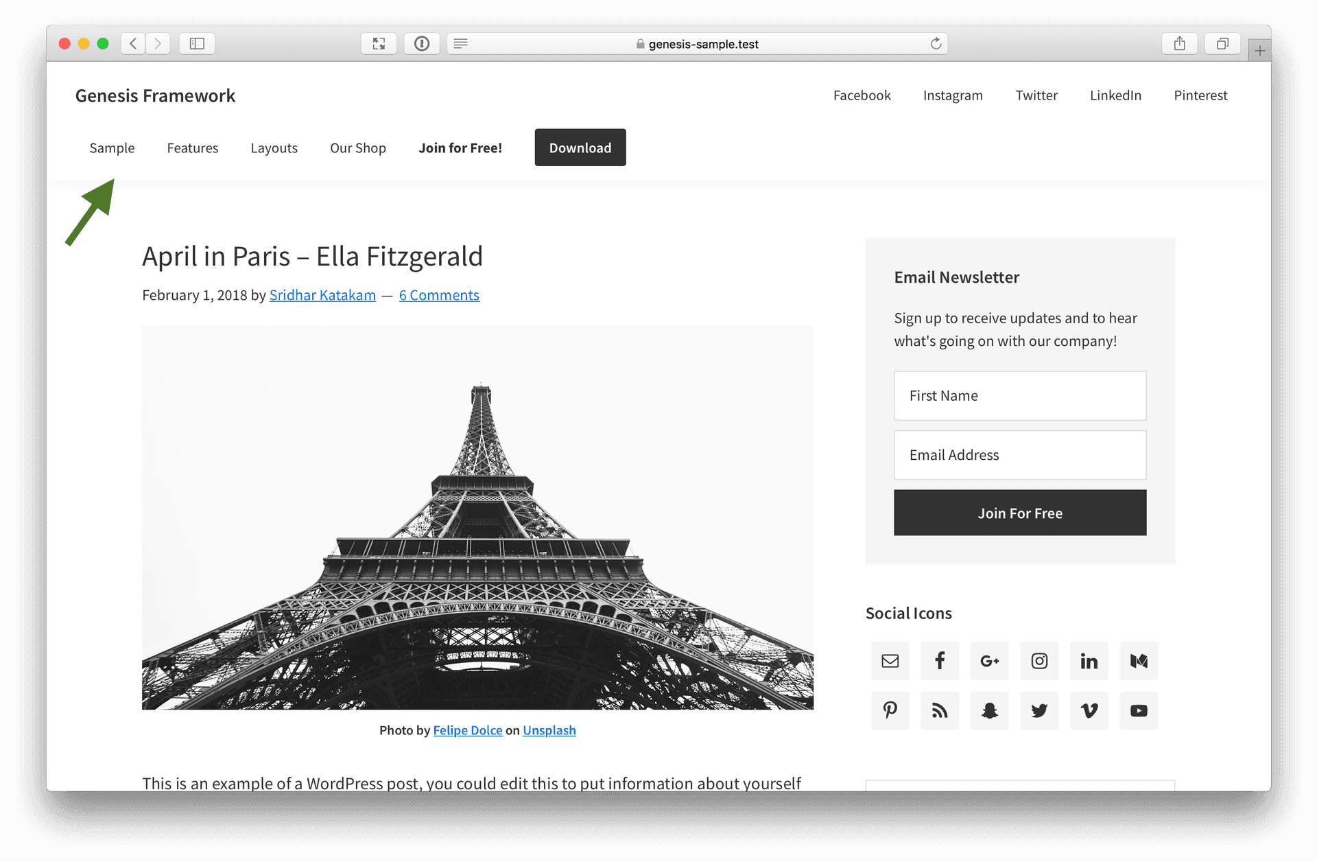 Eiffel Tower Website Mockup PNG Image