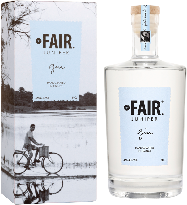 Fair Juniper Gin Bottleand Packaging PNG Image