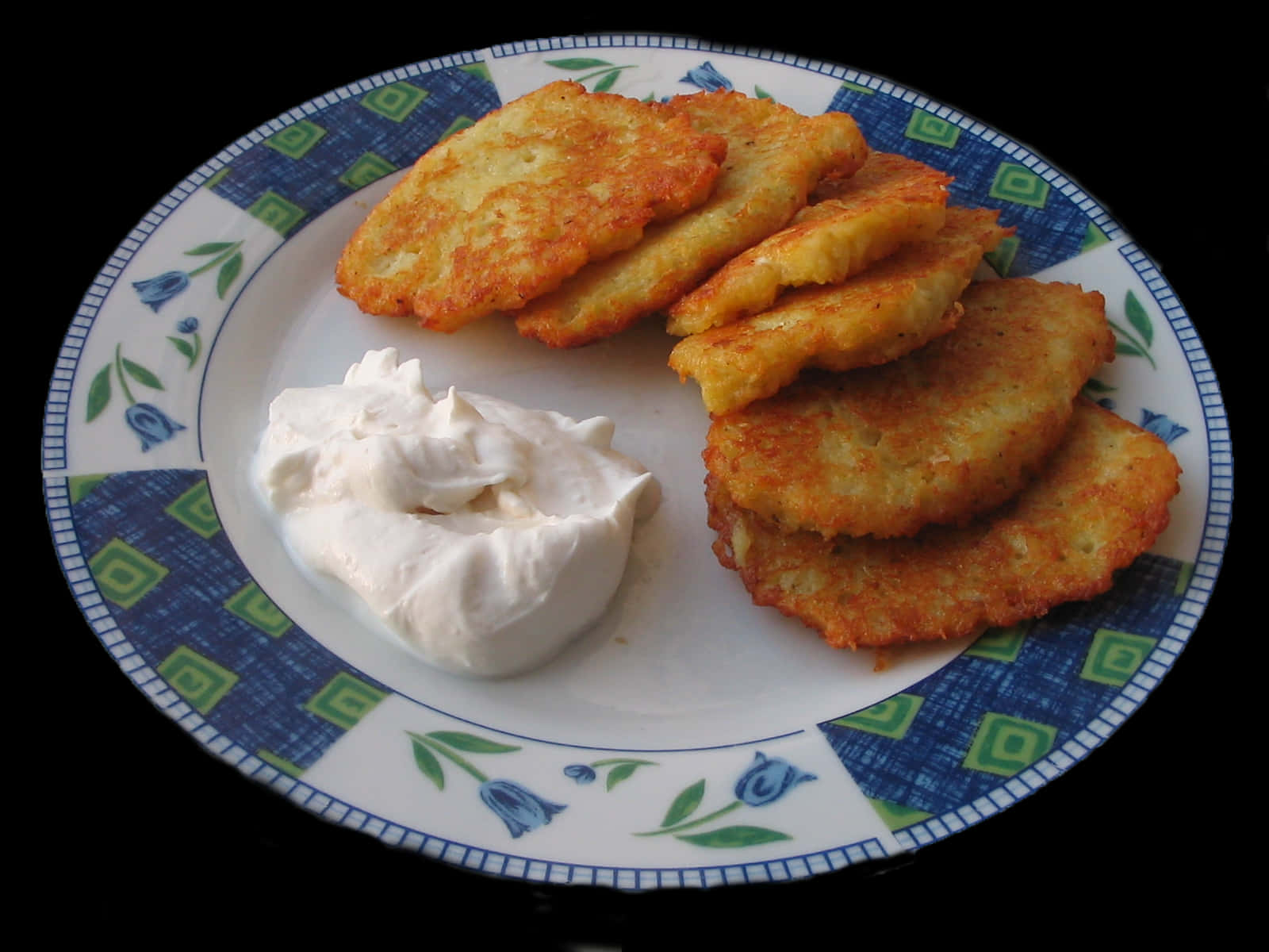 Golden Potato Pancakeswith Sour Cream PNG Image