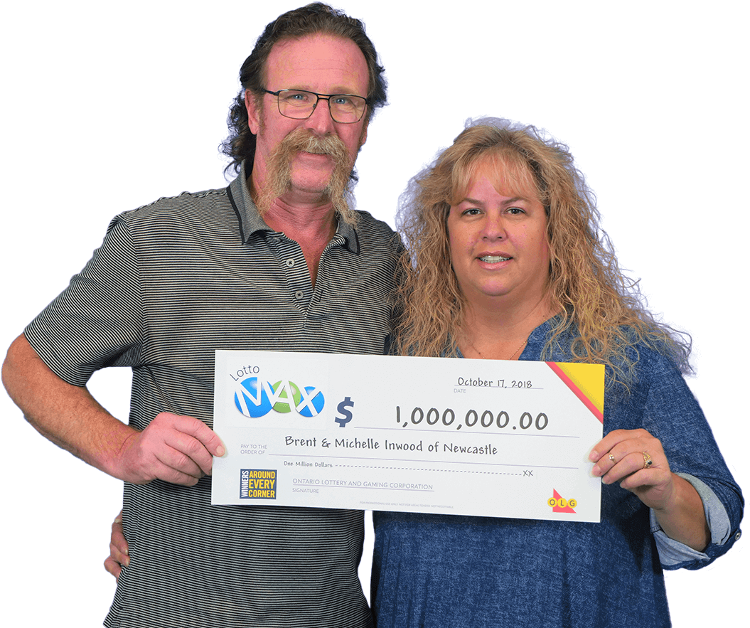 Lottery Winners Holding Giant Check PNG Image