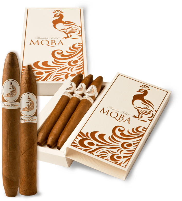 Luxury Cigar Boxand Cigars PNG Image