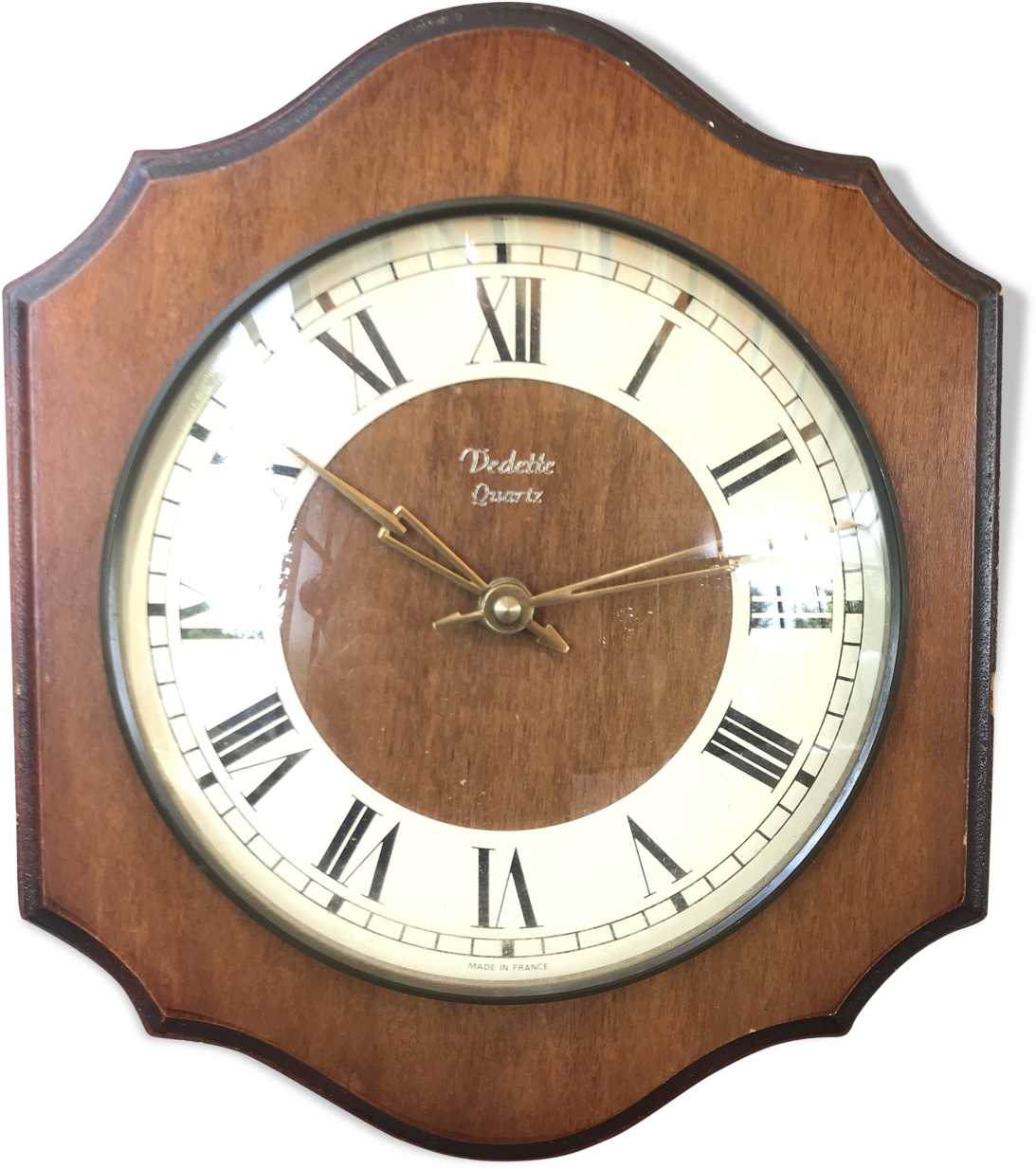 Vintage Wooden Quartz Wall Clock PNG Image