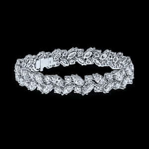 Elegant Diamond Bracelet Design PNG image with transparent background
