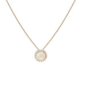 Elegant Gold Pendant Necklace PNG Image