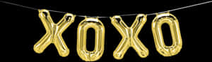 Gold Xoxo Balloon Letters Hanging As A Garland Against - Ballon Xoxo PNG