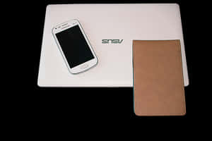 Laptop Smartphone Wallet Setup PNG with transparent background